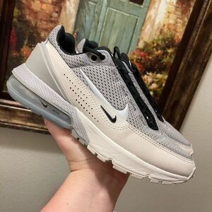 Nike Air Max Pulse Cobblestone sneakers